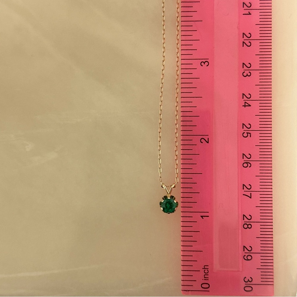 14k Solid Gold Emerald Green Solitaire Necklace - image 6
